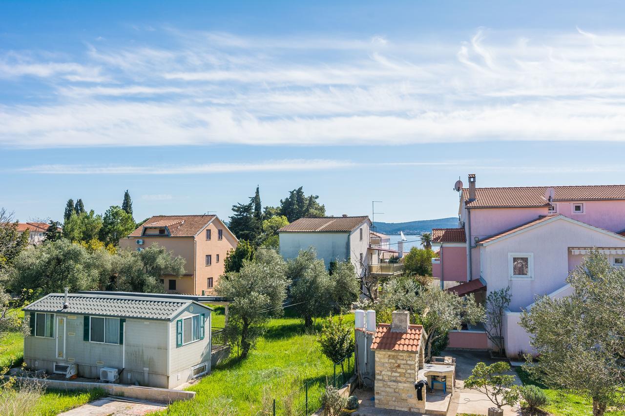 Apartmani Bepo Sveti Filip i Jakov Buitenkant foto